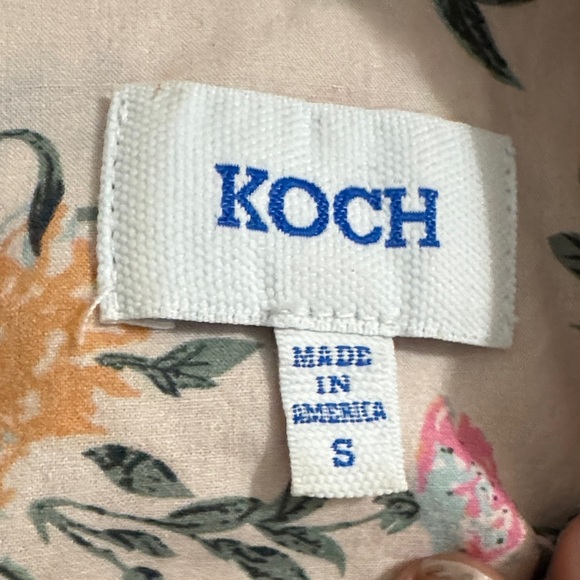 KOCH Blush flower Piper cropped top size small - puff sleeves. - Picture 5 of 9